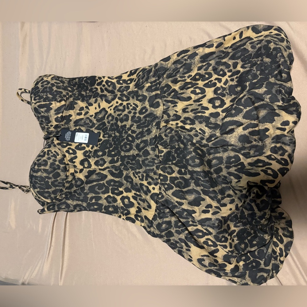 Leopard Print Midi Dress - Picture 3 of 3